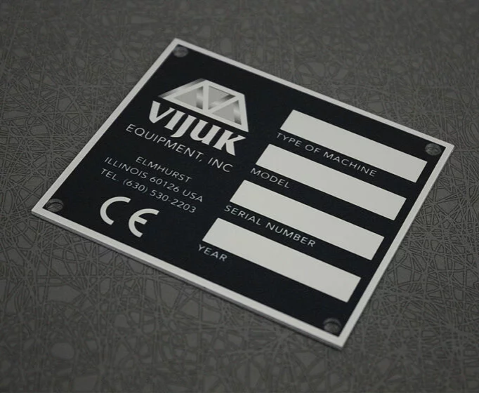 Metalphoto of Cincinnati Metalphoto nameplate